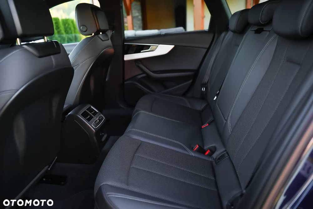 Audi A4 Avant 40 TDI quattro S tronic S line - 30