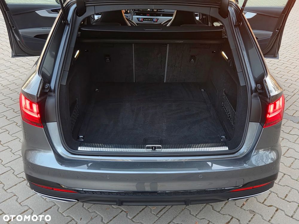 Audi A4 Avant 35 TFSI S tronic S line - 28