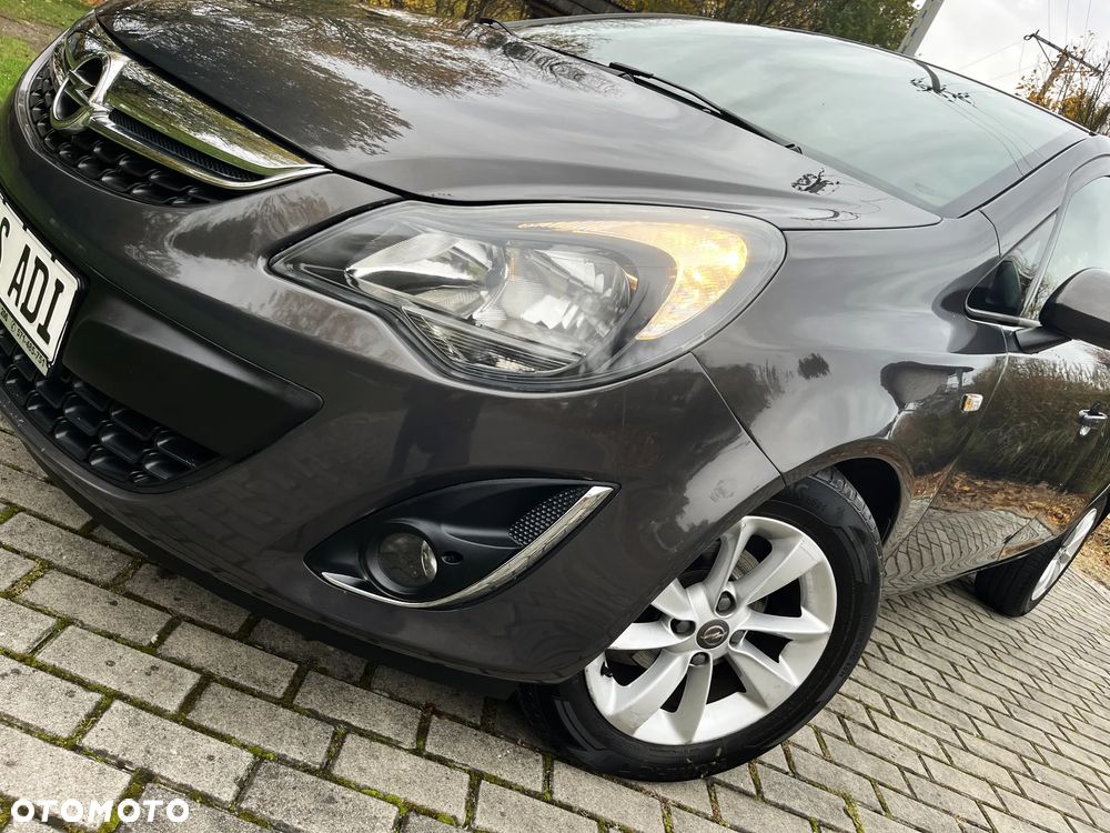 Opel Corsa 1.2 16V Cosmo - 38