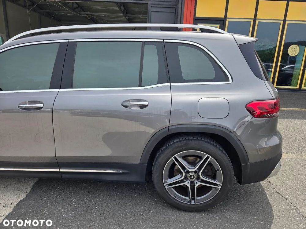 Mercedes-Benz GLB 250 4-Matic AMG Line 8G-DCT - 7