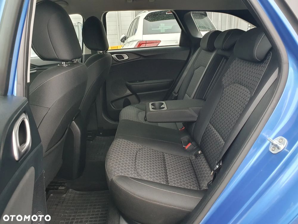 Kia Ceed 1.4 T-GDI M - 26