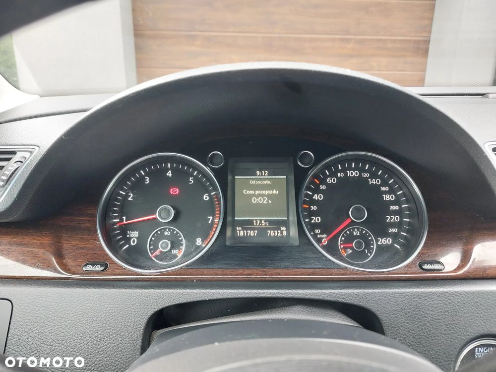 Volkswagen Passat 2.0 TSI Highline - 14