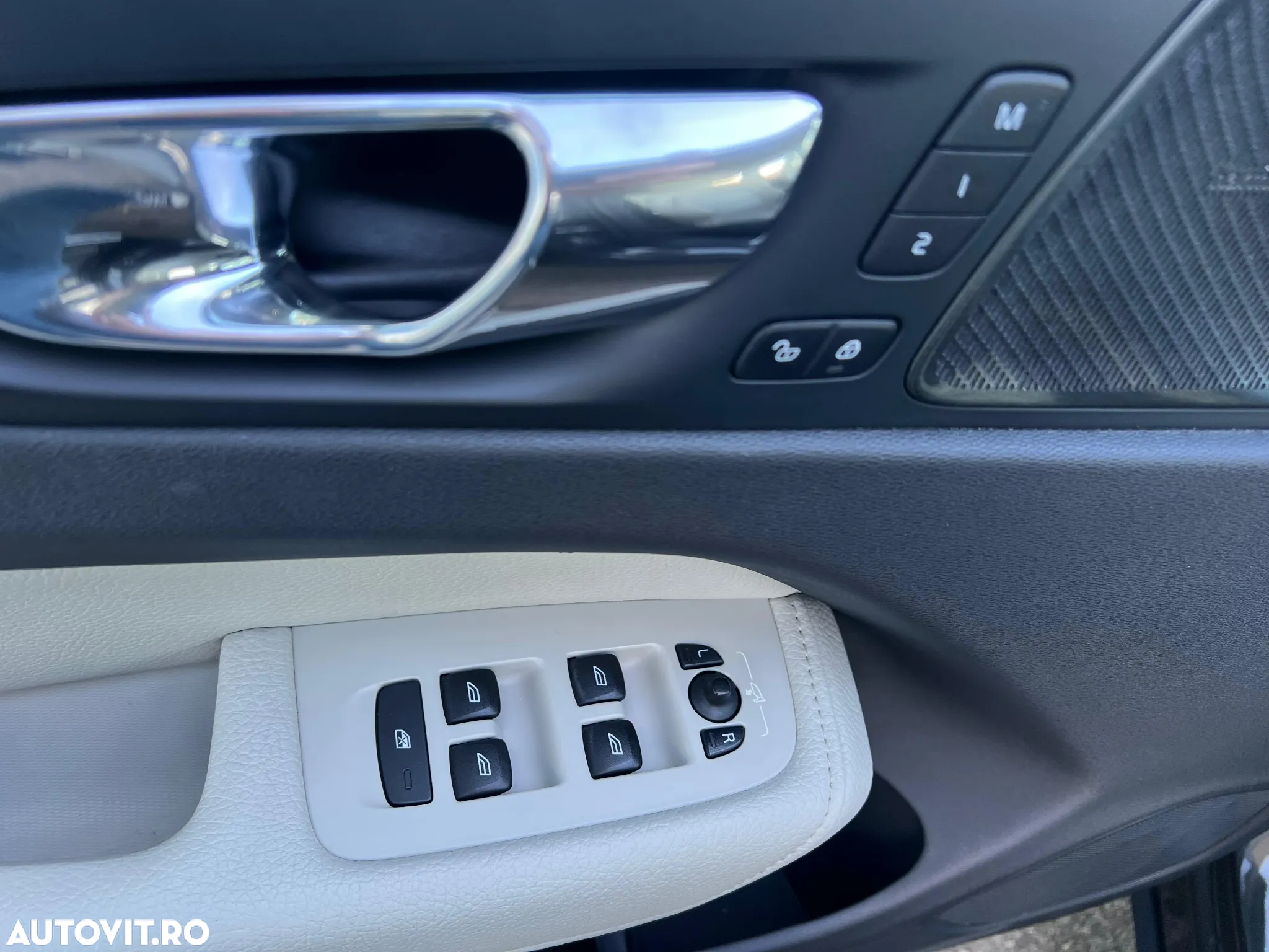 Volvo XC 60 Recharge T8 Twin Engine eAWD Inscription - 21