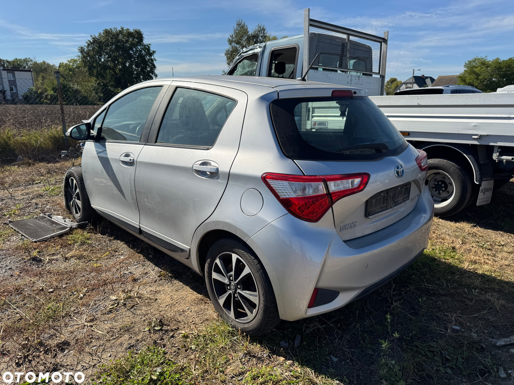 Toyota Yaris Hybrid 100 Active EU6 - 7