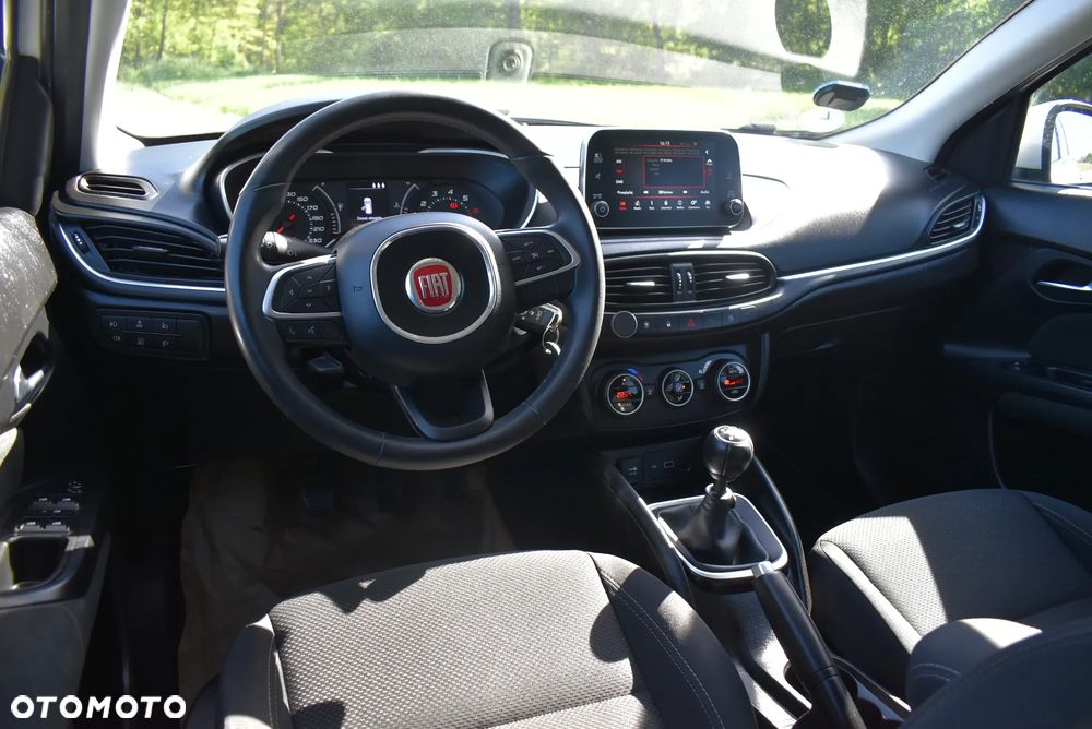 Fiat Tipo 1.4 T-Jet Lounge - 27