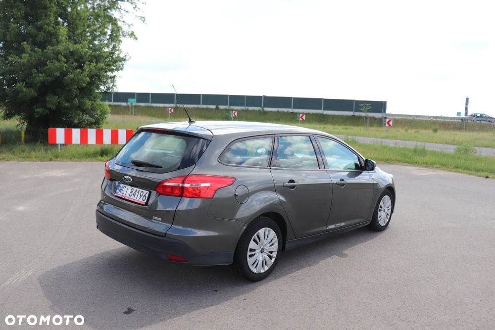 Ford Focus 1.0 EcoBoost 99g Trend - 7