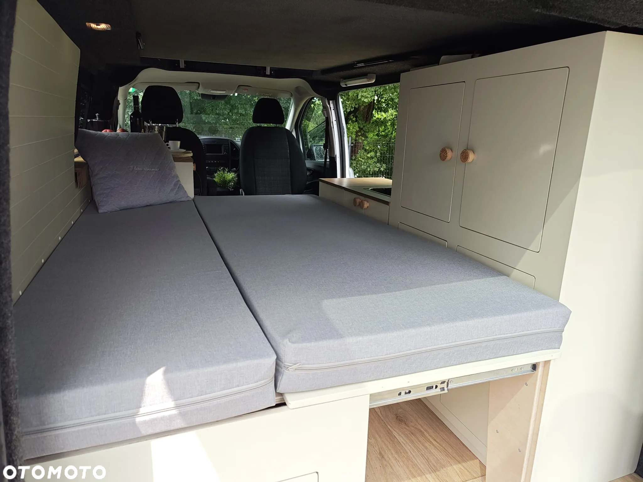 Mercedes-Benz Vito - 19