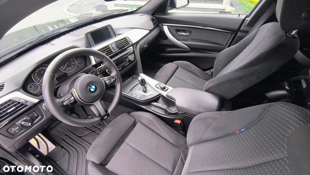 BMW 3GT 320d xDrive GT M Sport - 25