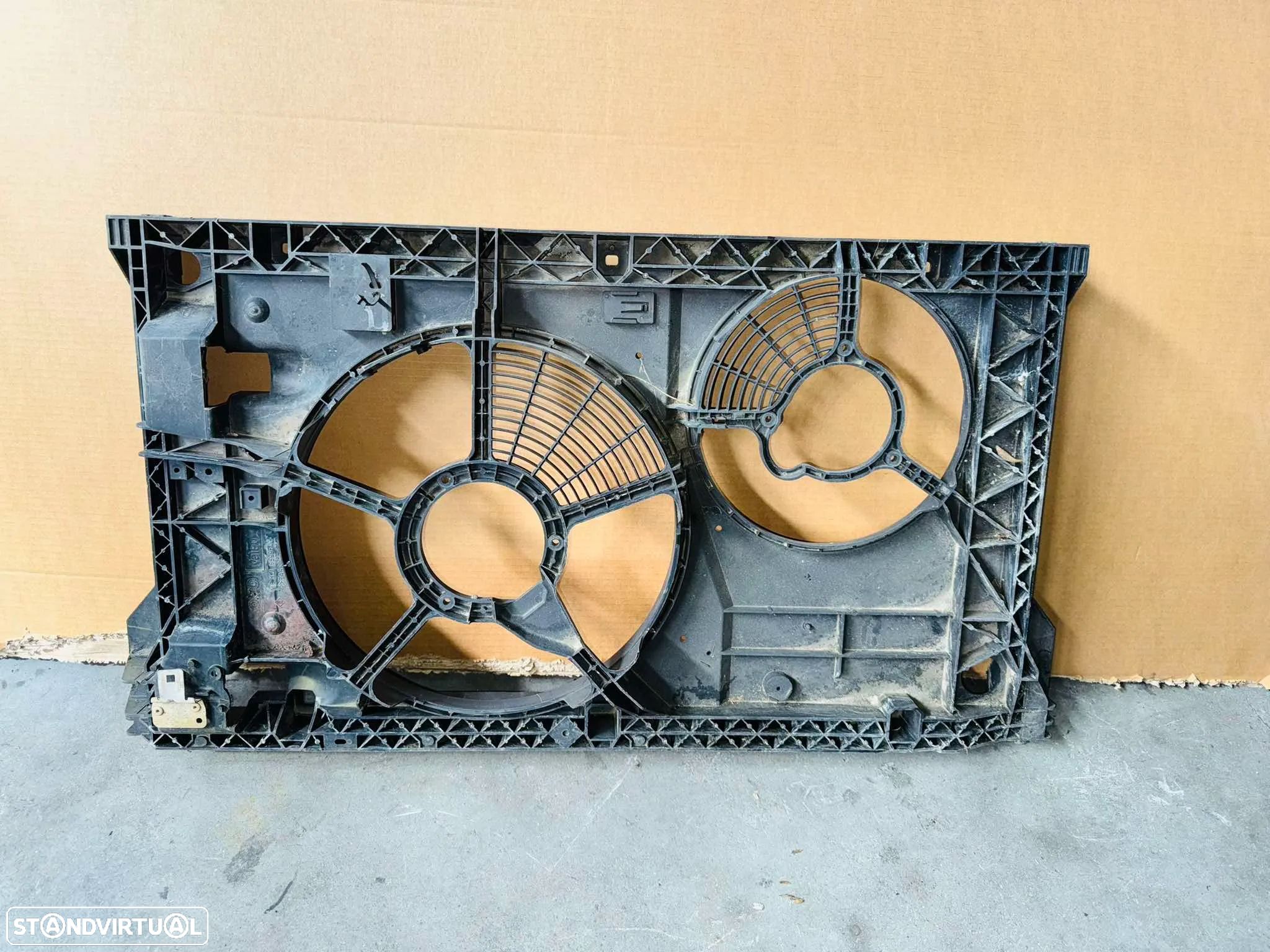 Frente de Fibra Opel Movano / Renault Master 2.5 - 2003 / 2010 - 1