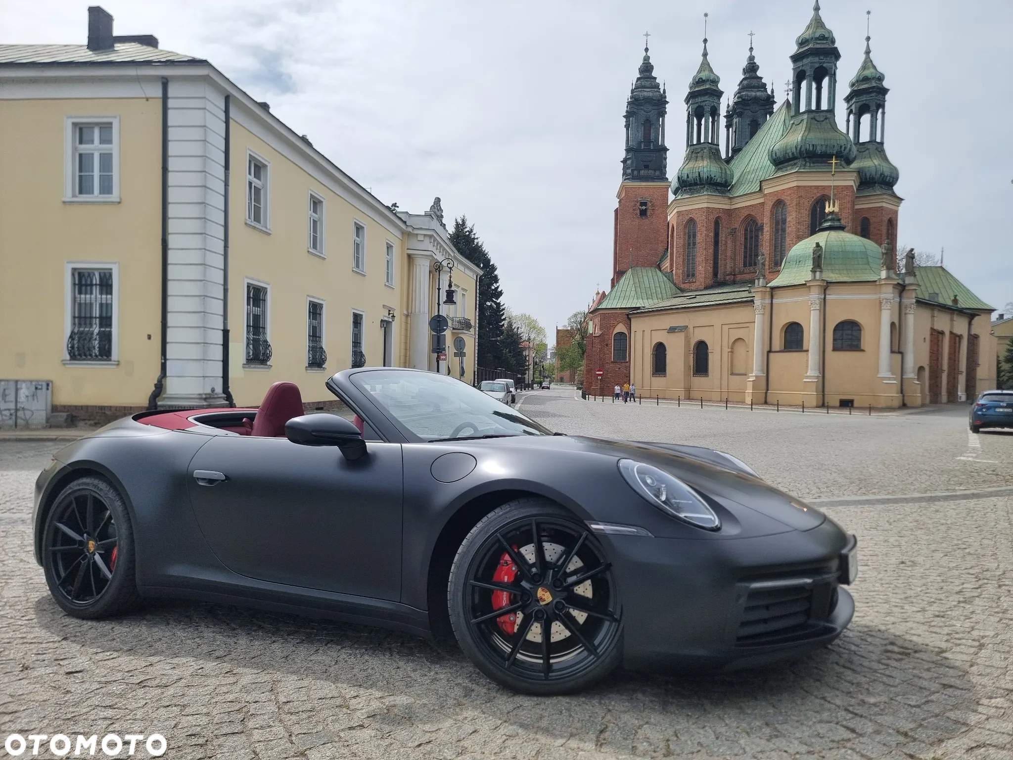 Porsche 911 Carrera 4S Cabrio - 14
