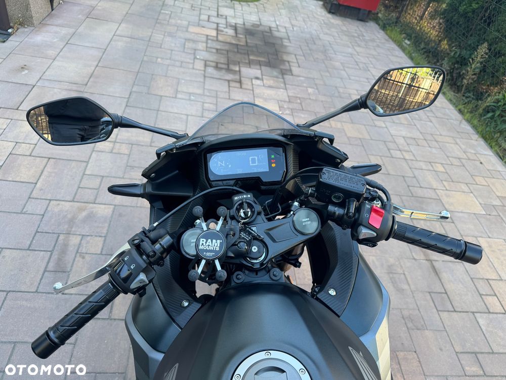 Honda CBR - 10