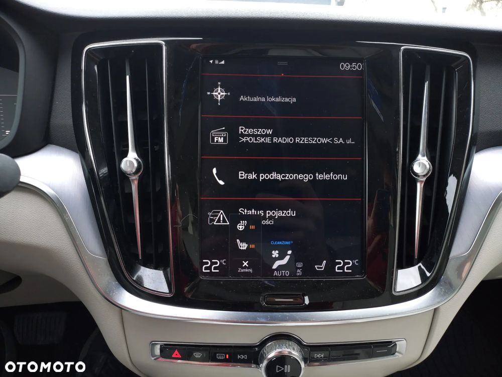 Volvo S60 T5 Momentum Pro - 22