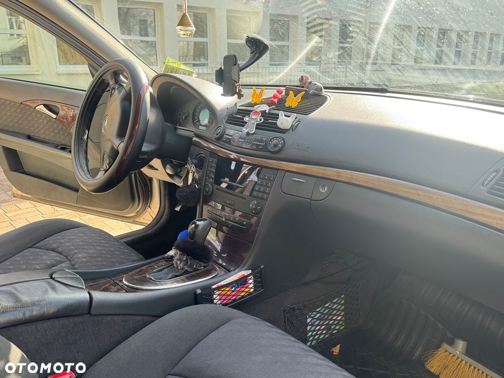 Mercedes-Benz Klasa E - 12