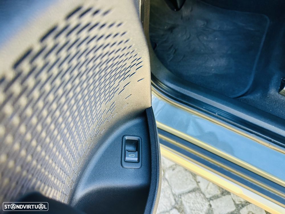 MINI Countryman S Classic S + - 20