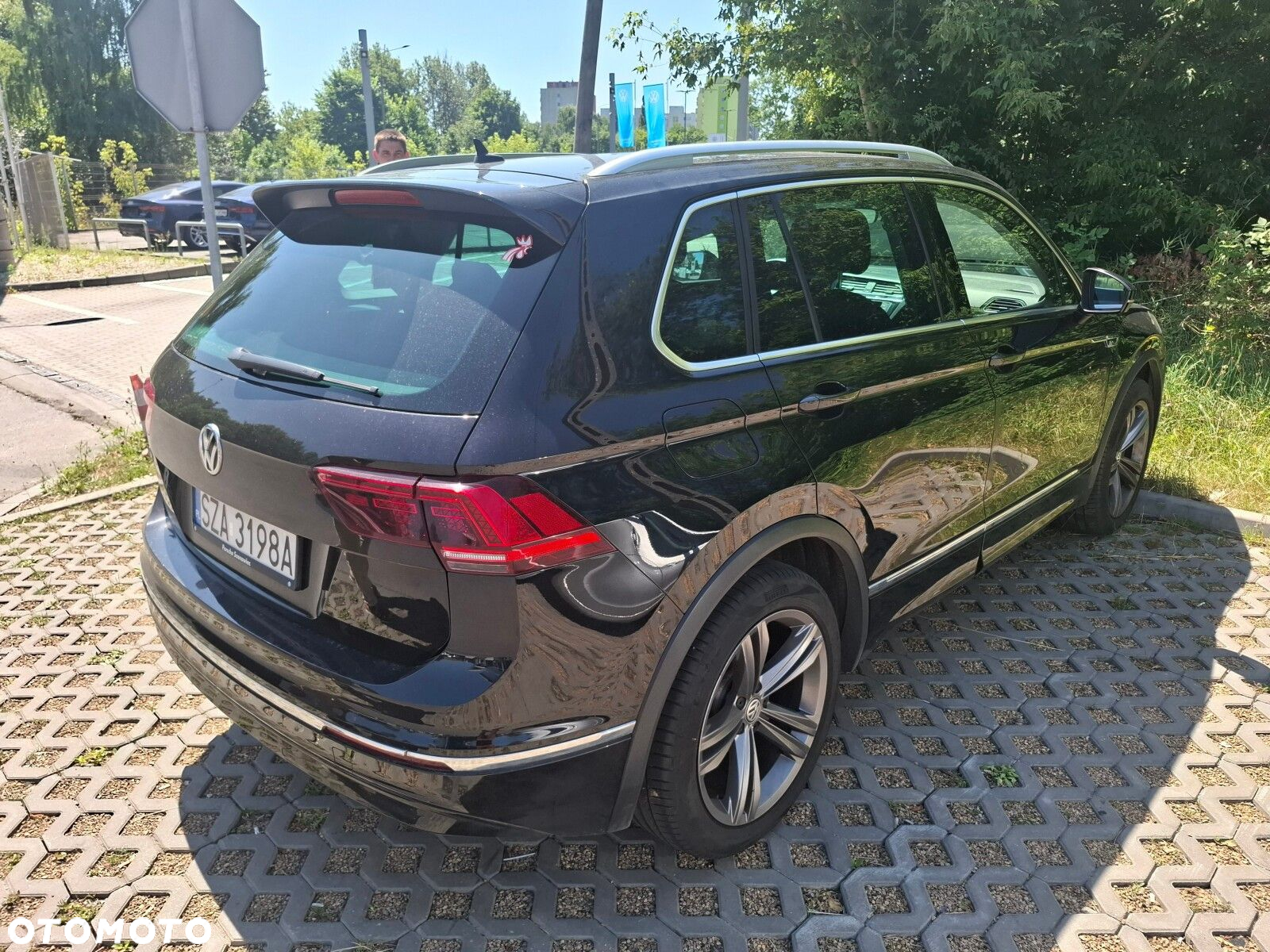Volkswagen Tiguan - 4
