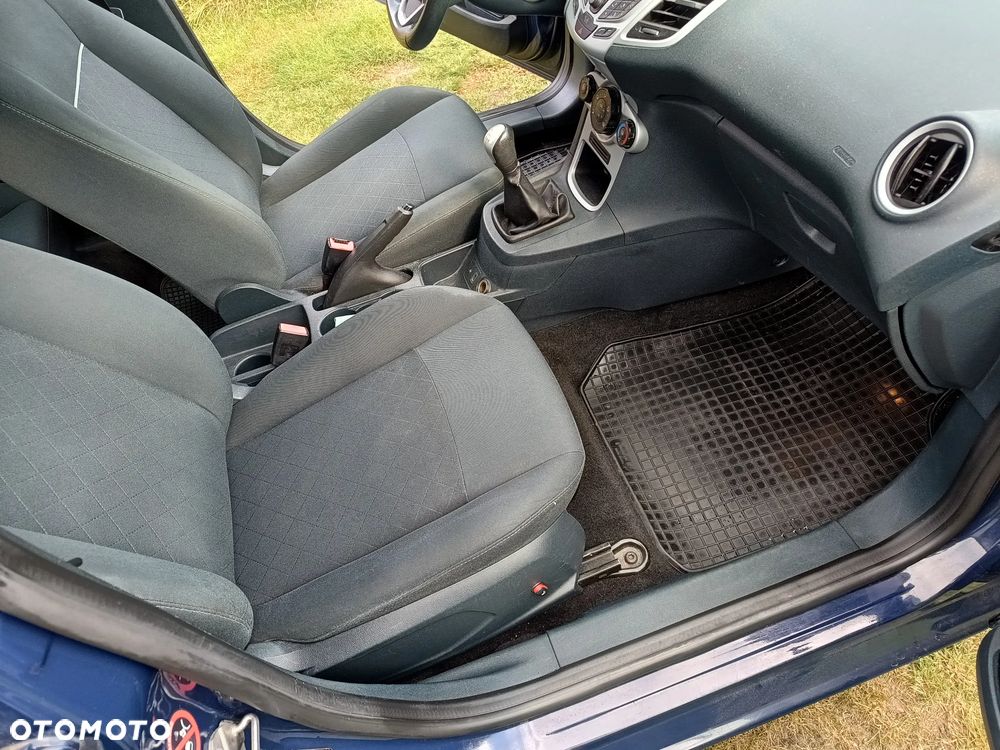 Ford Fiesta 1.25 Trend - 17