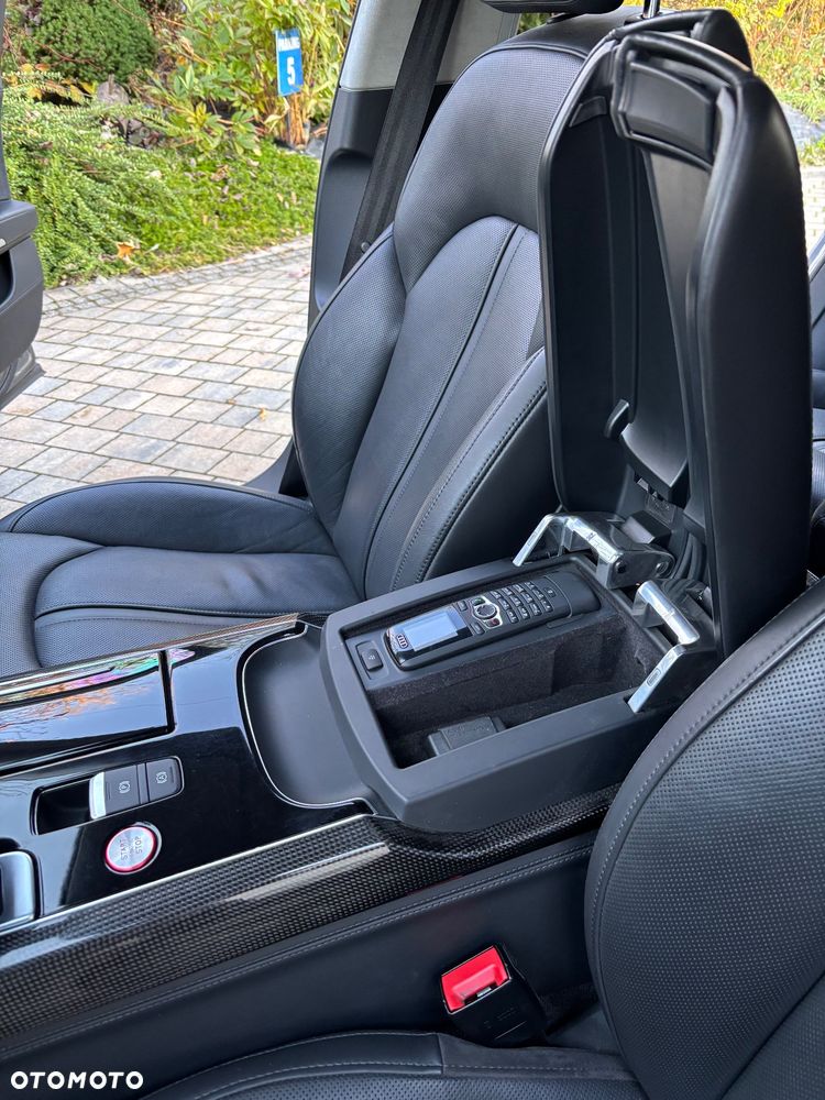 Audi S8 4.0 TFSI Quattro - 25