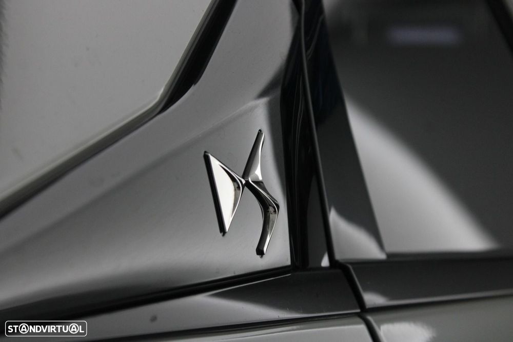 DS DS4 4 1.2 PureTech Performance Line EAT8 - 35