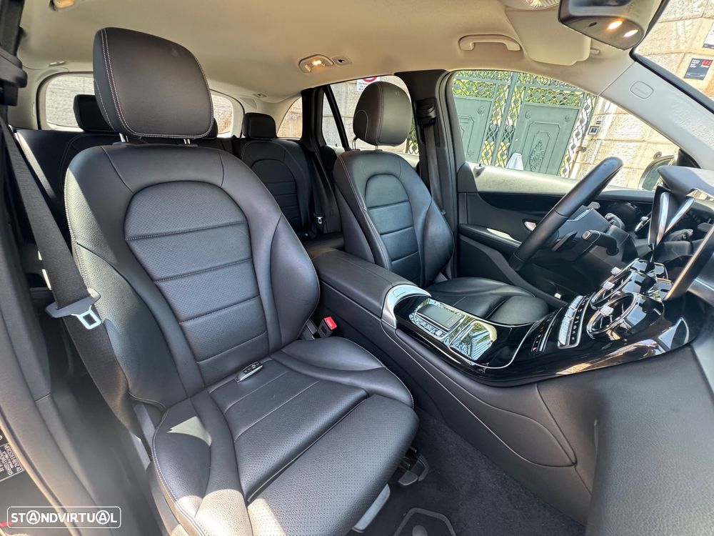 Mercedes-Benz GLC 300 e 4Matic 9G-TRONIC Avantgarde Advanced - 4