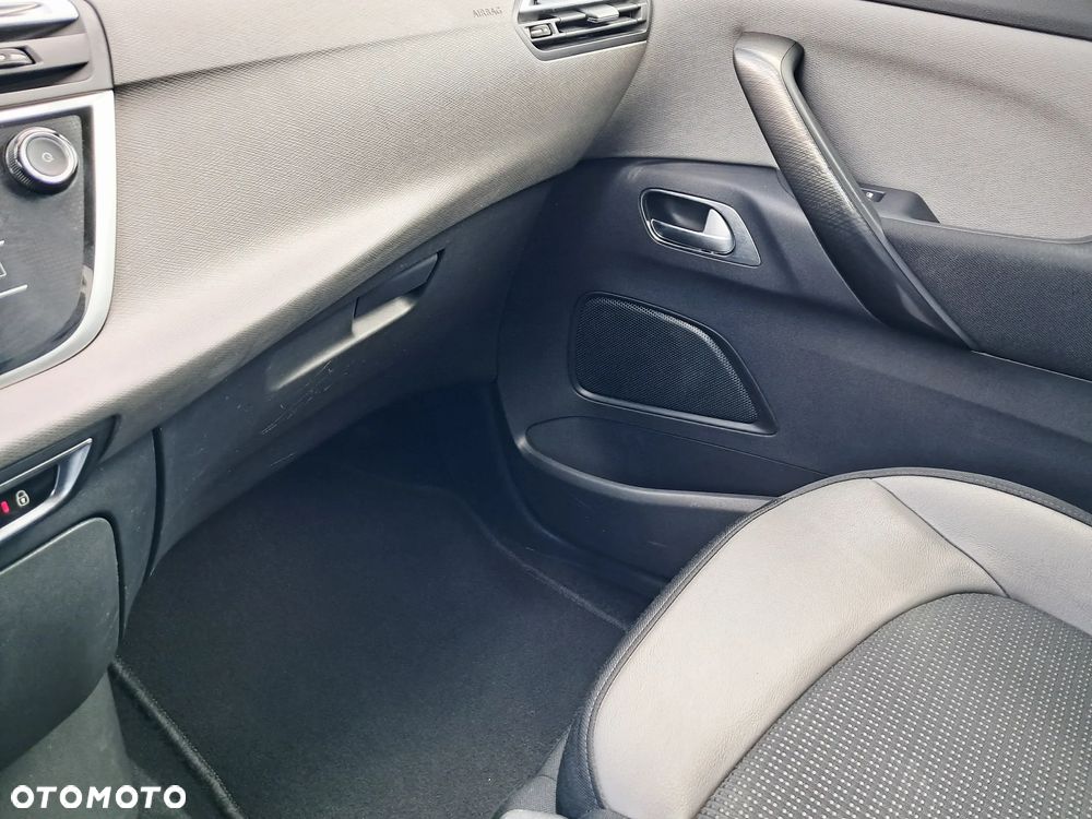 Citroën C4 Picasso 1.6 e-HDi Exclusive ETG6 - 21