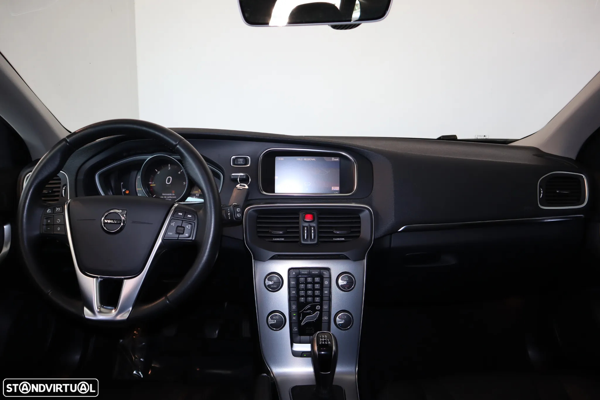 Volvo V40 2.0 D2 Inscription - 8