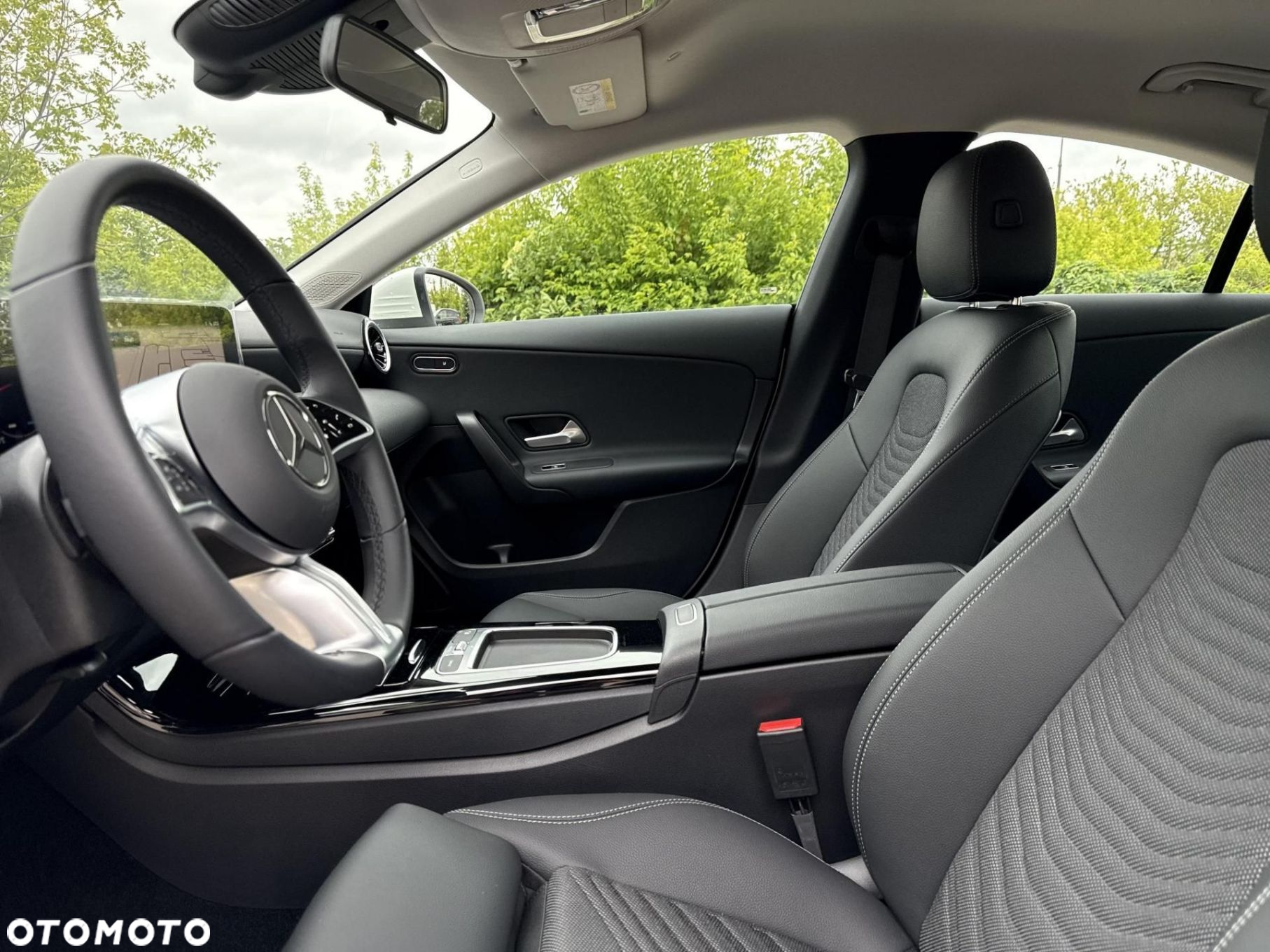 Mercedes-Benz CLA - 9