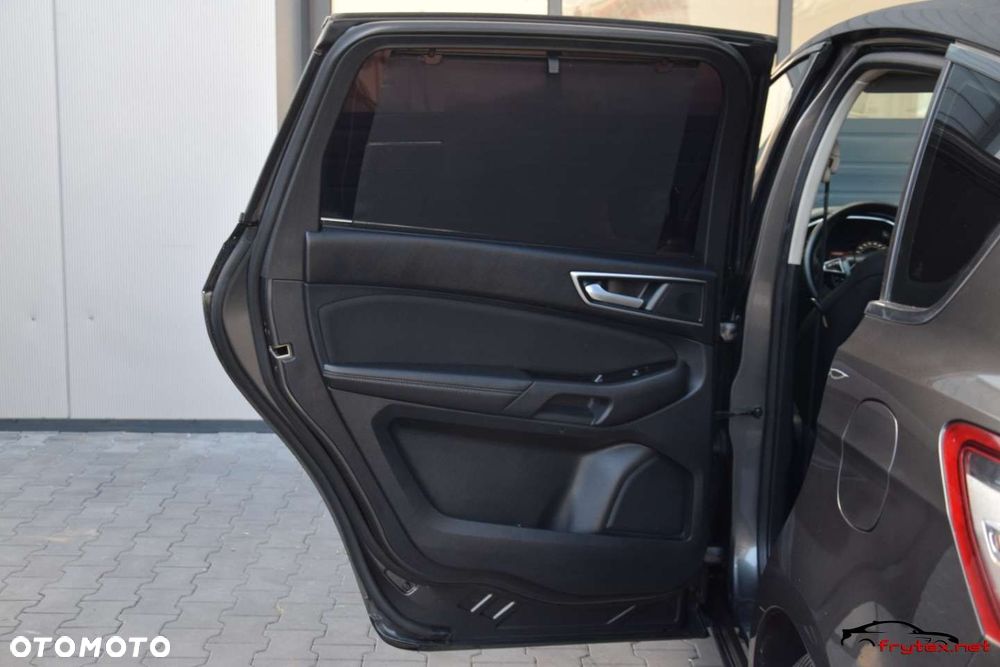 Ford S-Max - 21