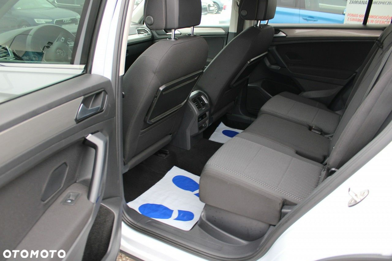 Volkswagen Tiguan Allspace 2.0 TDI SCR Comfortline - 16
