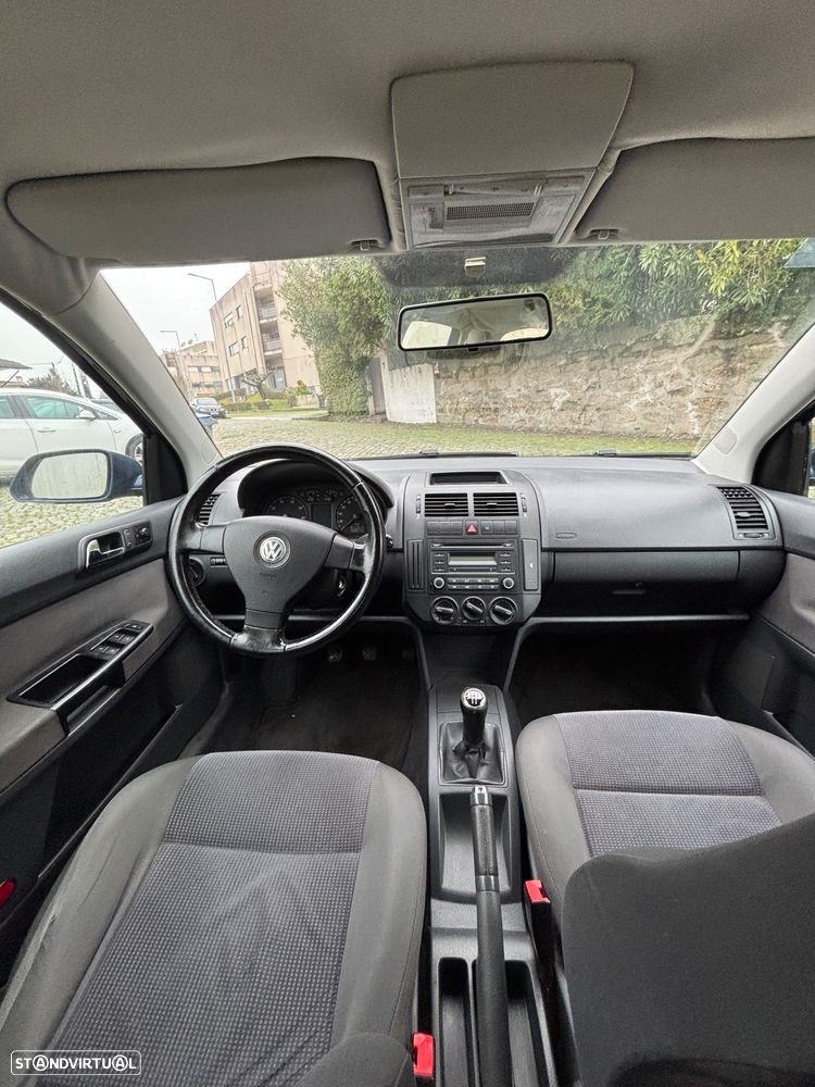 VW Polo 1.2 Conceptline - 6