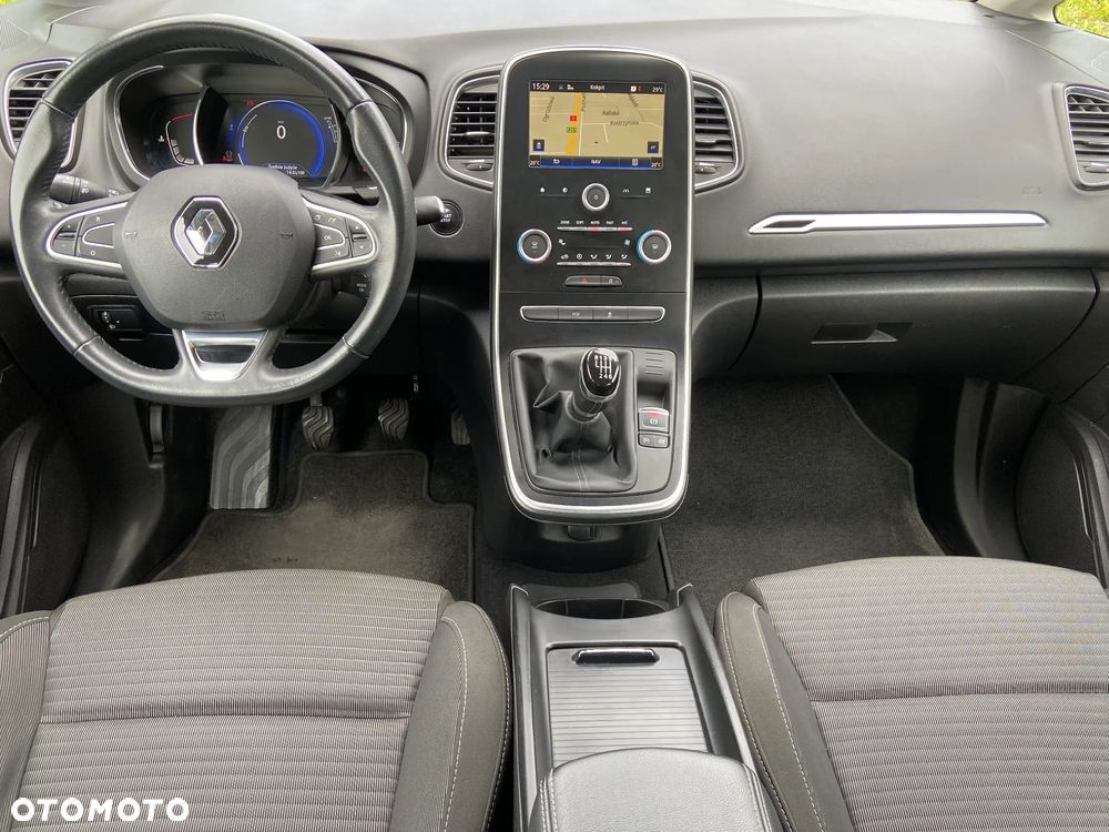 Renault Scenic - 23