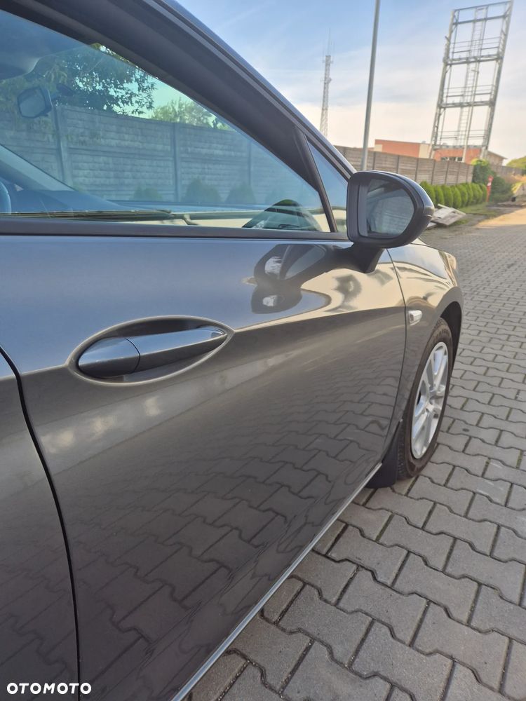Opel Astra 1.6 CDTI Sport - 36