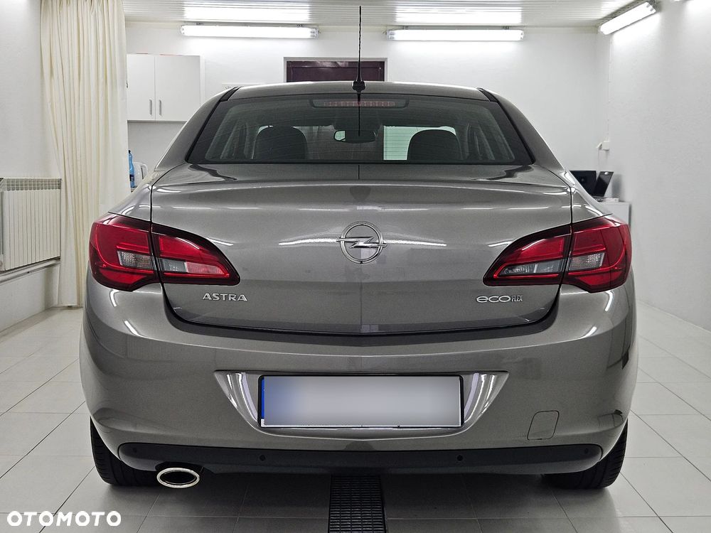 Opel Astra - 3