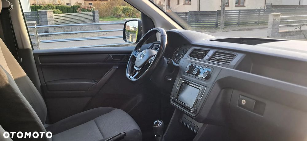 Volkswagen Caddy - 11