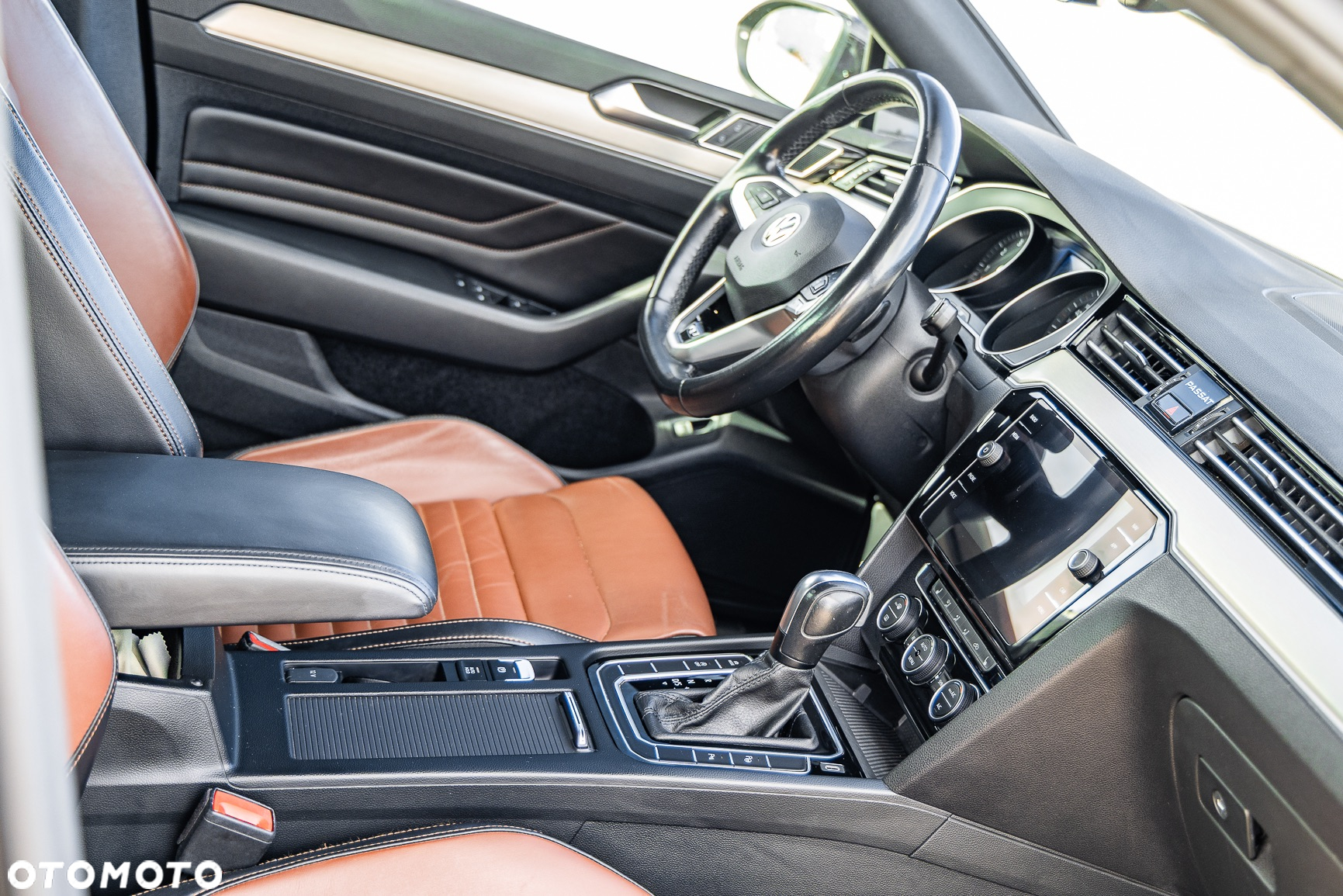 Volkswagen Passat 2.0 TSI Elegance DSG - 30