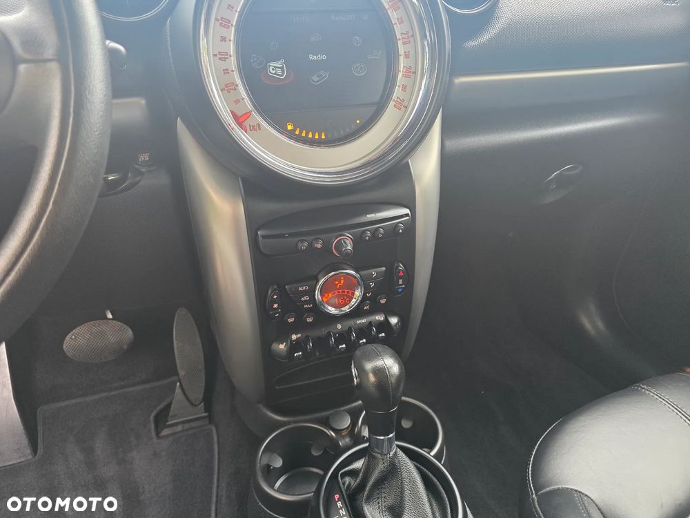 MINI Cooper Standard - 21