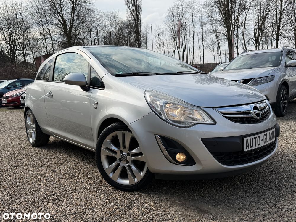 Opel Corsa 1.4 16V Sport - 2