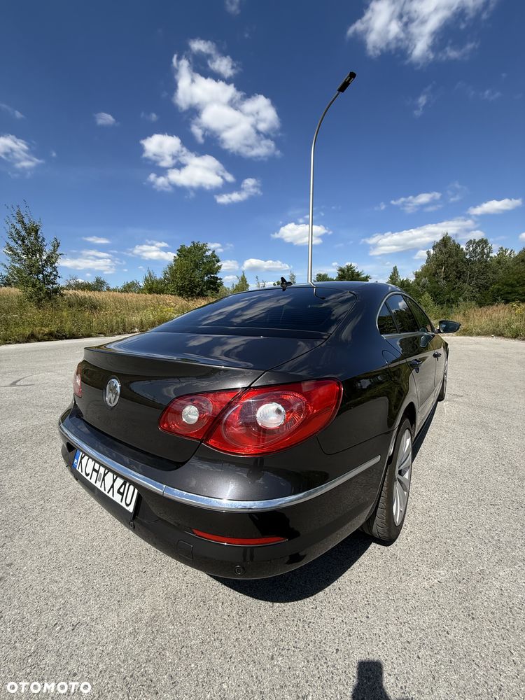 Volkswagen Passat CC 2.0 TDI DPF - 11