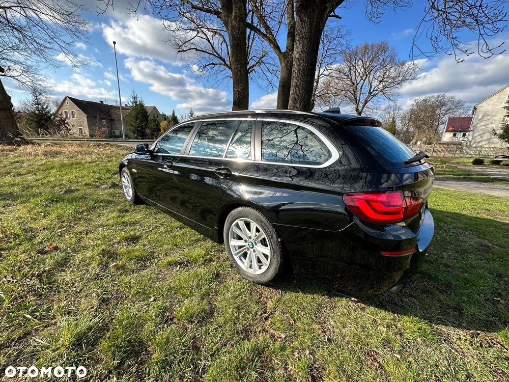 BMW Seria 5 520i Touring - 7
