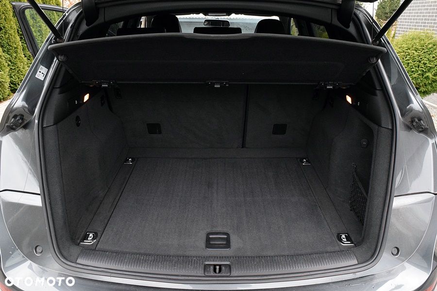 Audi Q5 3.2 FSI Quattro S tronic - 39