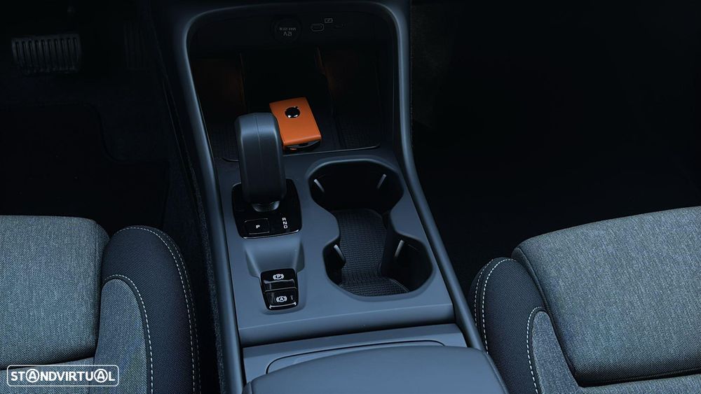 Volvo XC 40 2.0 B3 Core - 18