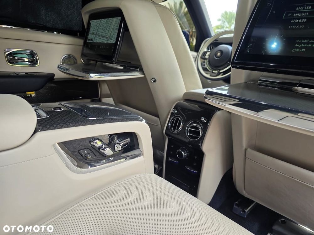 Rolls-Royce Cullinan - 18