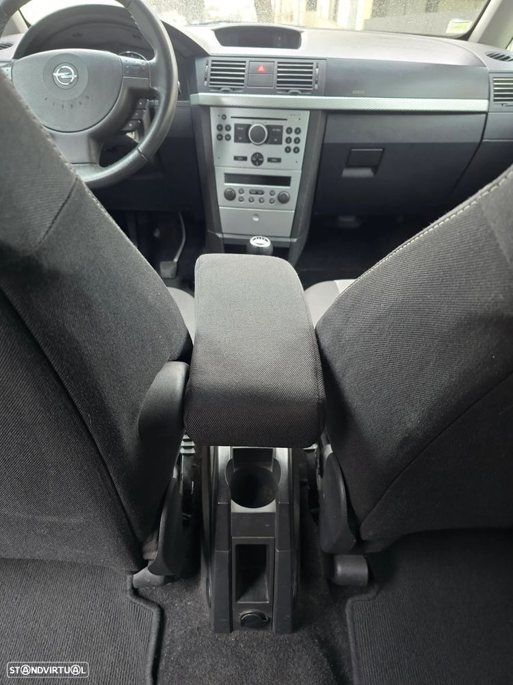 Opel Meriva 1.3 CDTI enjoy ecoFLEX - 31