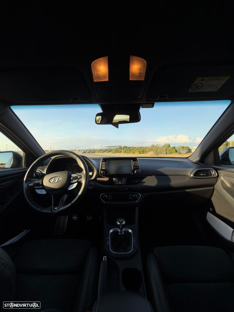 Hyundai i30 N 2.0 T-GDi Performance Pack - 8