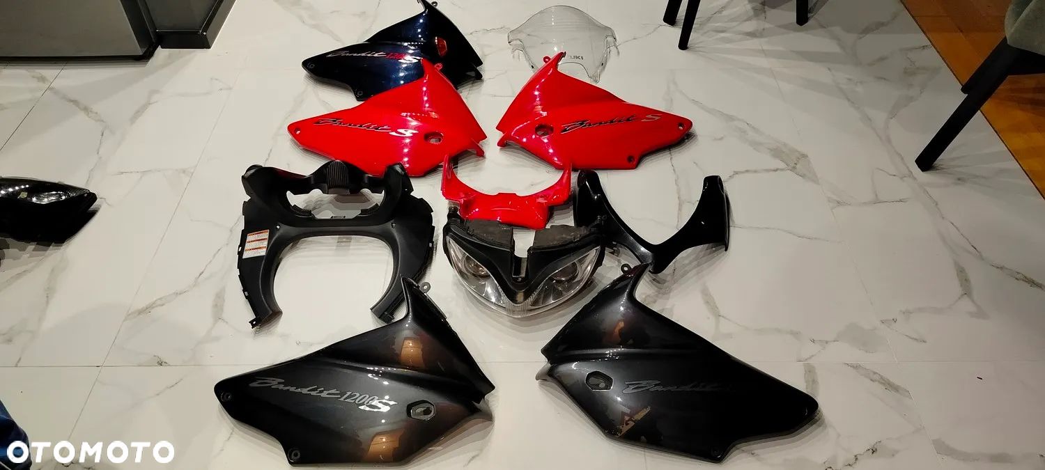 SUZUKI BANDIT 600 1200 OWIEWKA LAMPA STELAŻ BOCZEK - 1