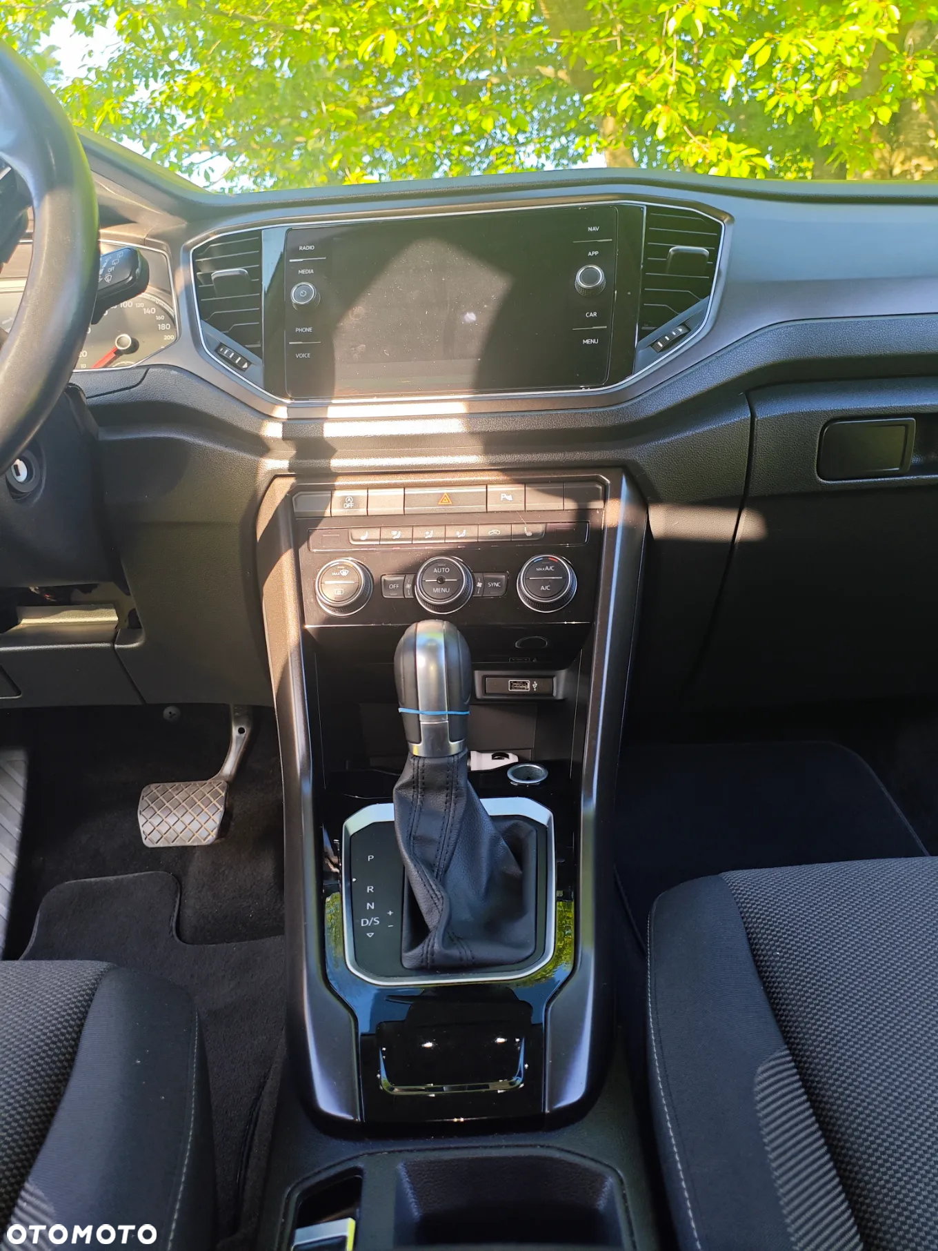 Volkswagen T-Roc 1.5 TSI ACT Advance DSG - 17