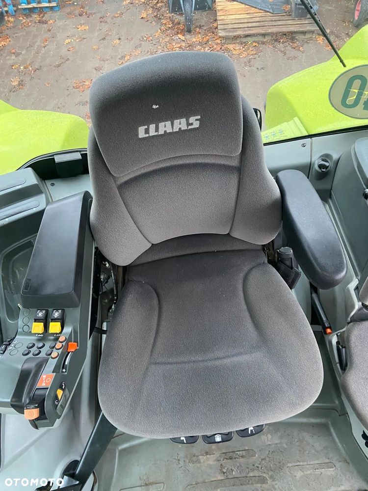 Claas Arion 620 - 15