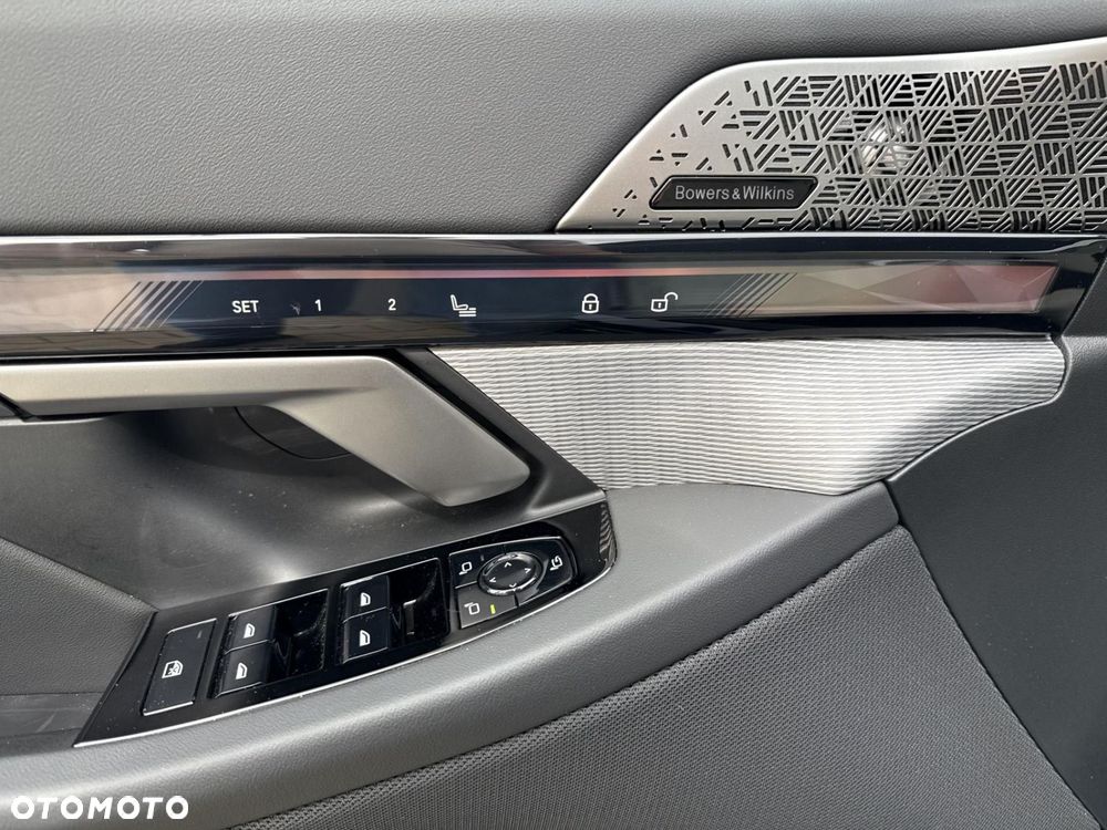 BMW Seria 5 - 22
