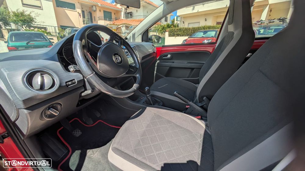 VW Up! 1.0 BMT Move - 11
