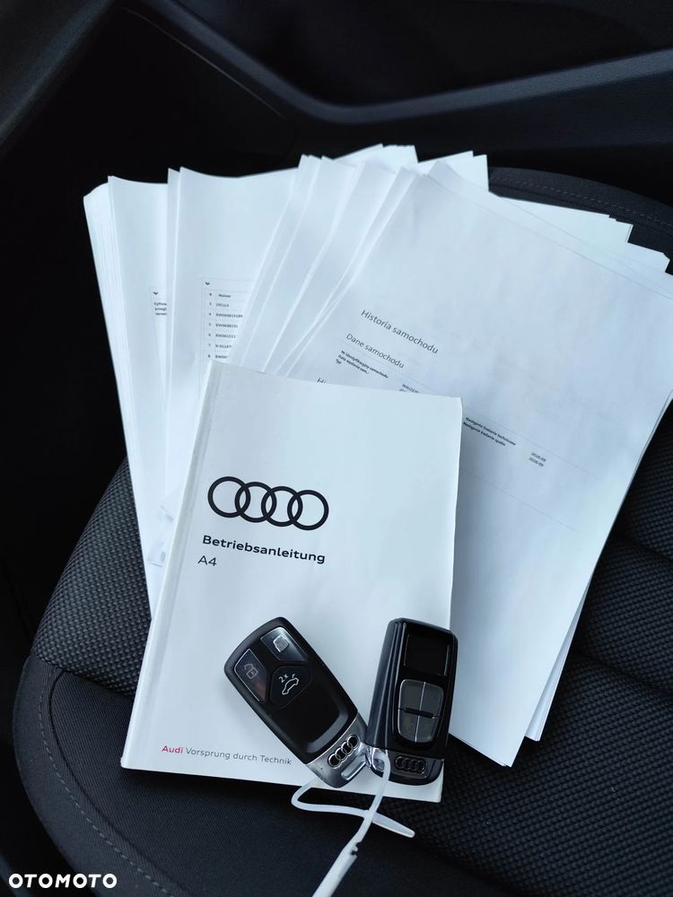 Audi A4 Avant 45 TFSI quattro S tronic - 36