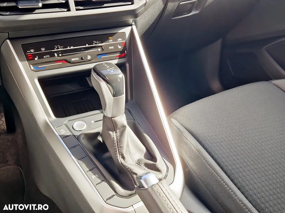 Volkswagen Taigo 1.0 TSI DSG Life - 18